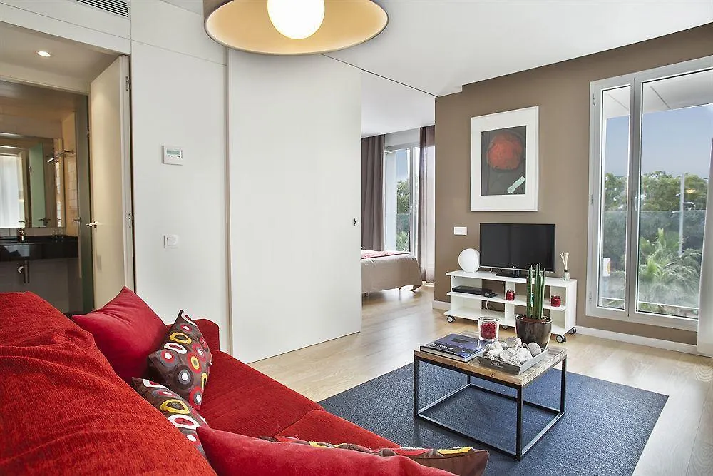 Mistral City Pool Apartments Barselona